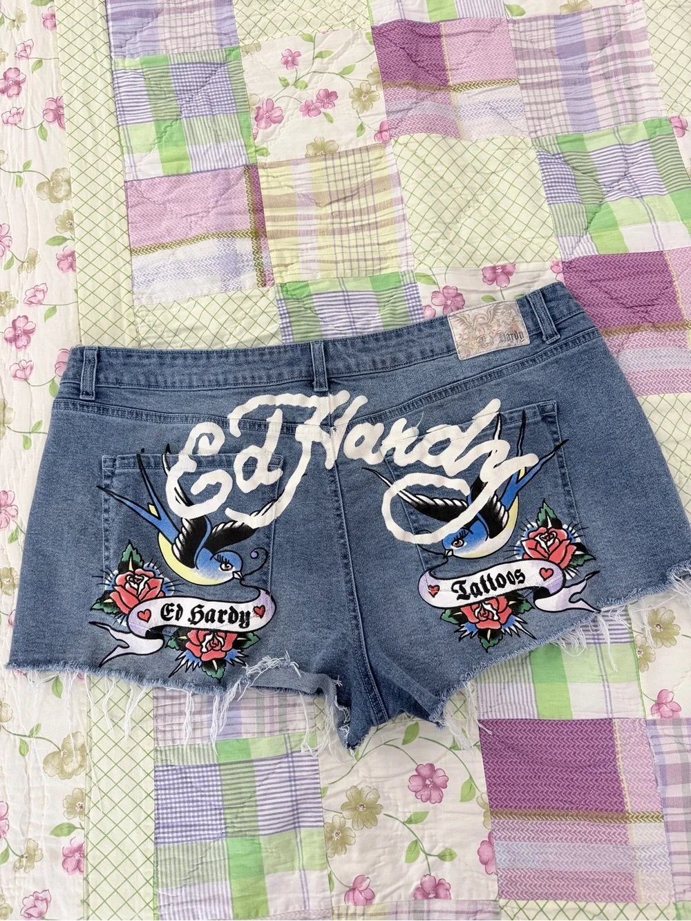 Ed Hardy Born Free Blue Bird Tattoo Graphic Cutoff Jean Shorts 18W